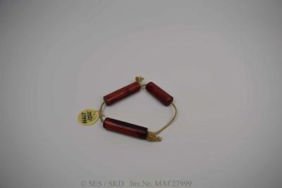 Bead