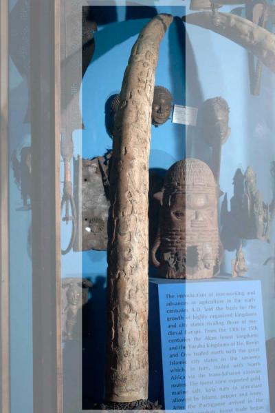Altar Tusk