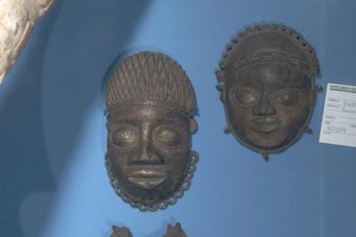 Pendant Mask