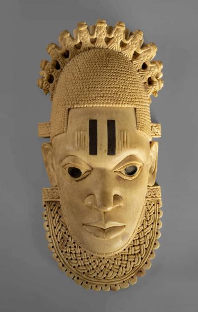Pendant Mask